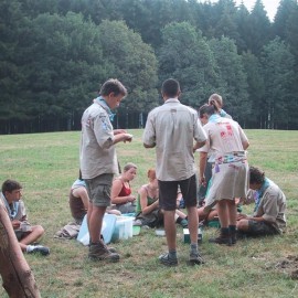 Een eerste stevige maaltijd - Scouts en Gidsen Zaventem 